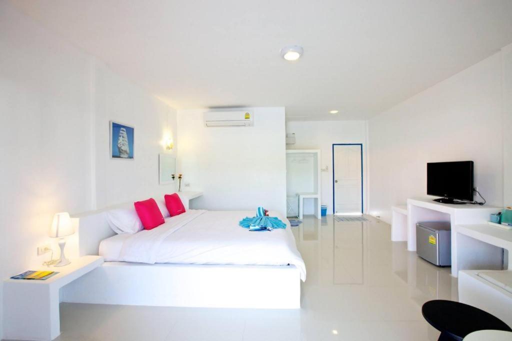 Anavilla Tangke Resort Khanom Bagian luar foto