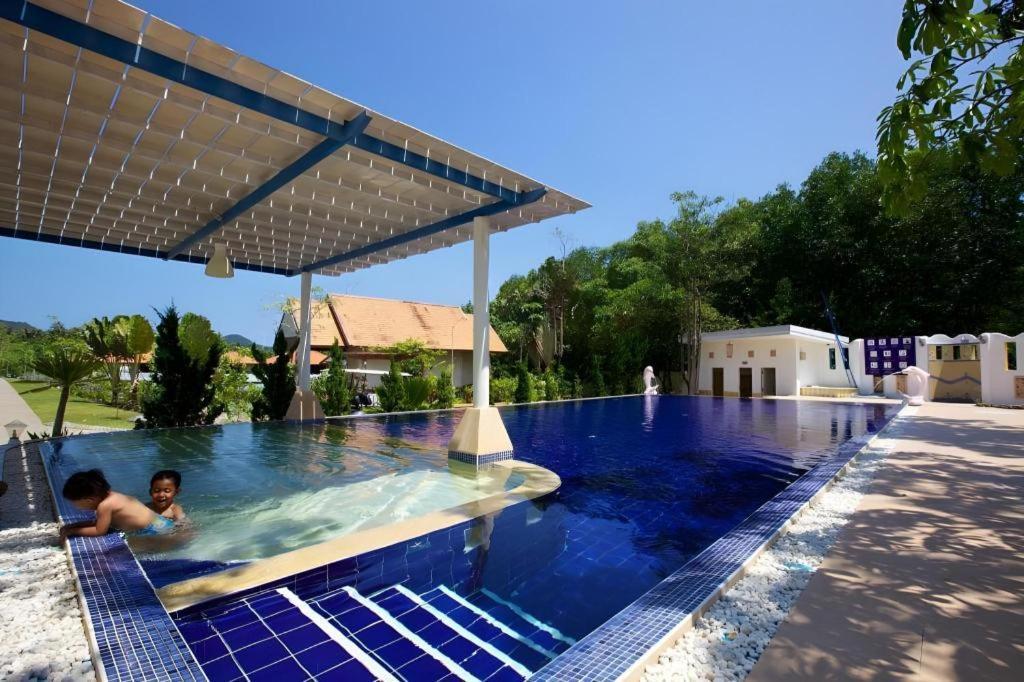 Anavilla Tangke Resort Khanom Bagian luar foto